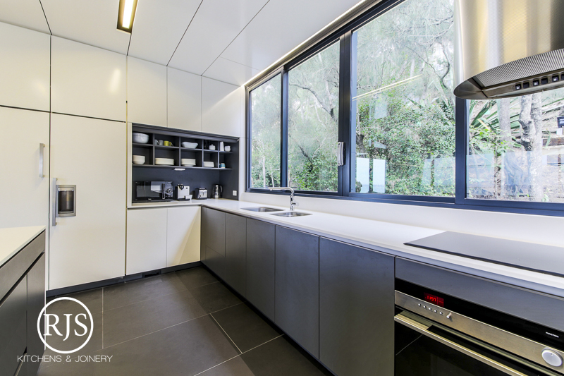 Gold Coast Kitchen Designers 02 RJS Kitchens